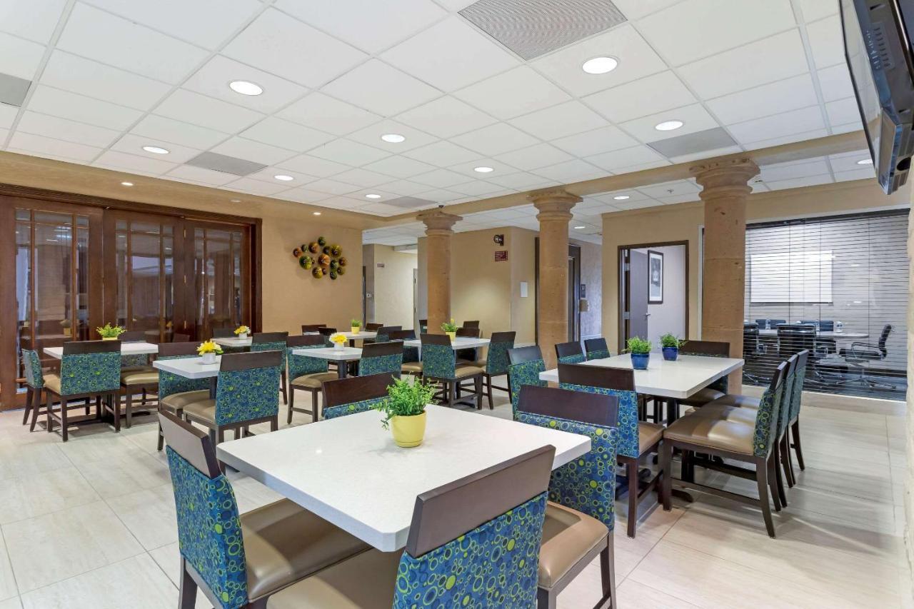 Comfort Suites Kingwood Houston North Humble 59 Exterior photo